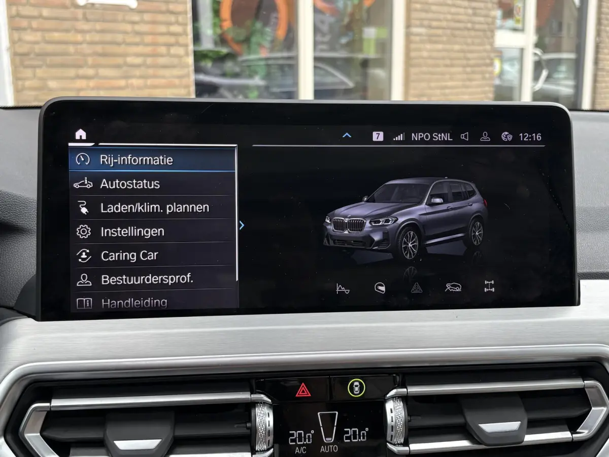 xDrive30e Business Edition Plus 1E EIG./NL-AUTO/FULL OPTIONS!