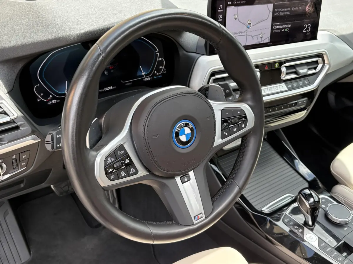 xDrive30e Business Edition Plus 1E EIG./NL-AUTO/FULL OPTIONS!