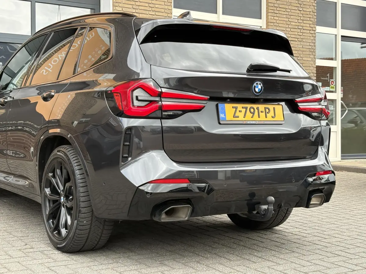 xDrive30e Business Edition Plus 1E EIG./NL-AUTO/FULL OPTIONS!