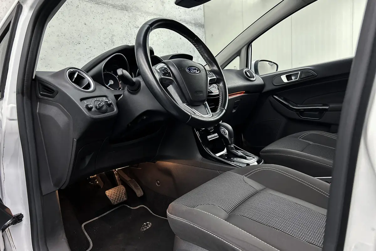 1.0 EcoBoost Titanium | Camera | Cruise control | Airco