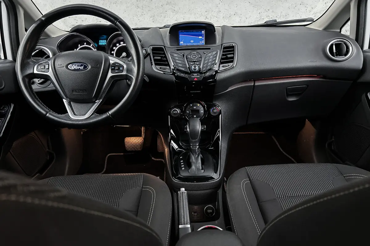 1.0 EcoBoost Titanium | Camera | Cruise control | Airco
