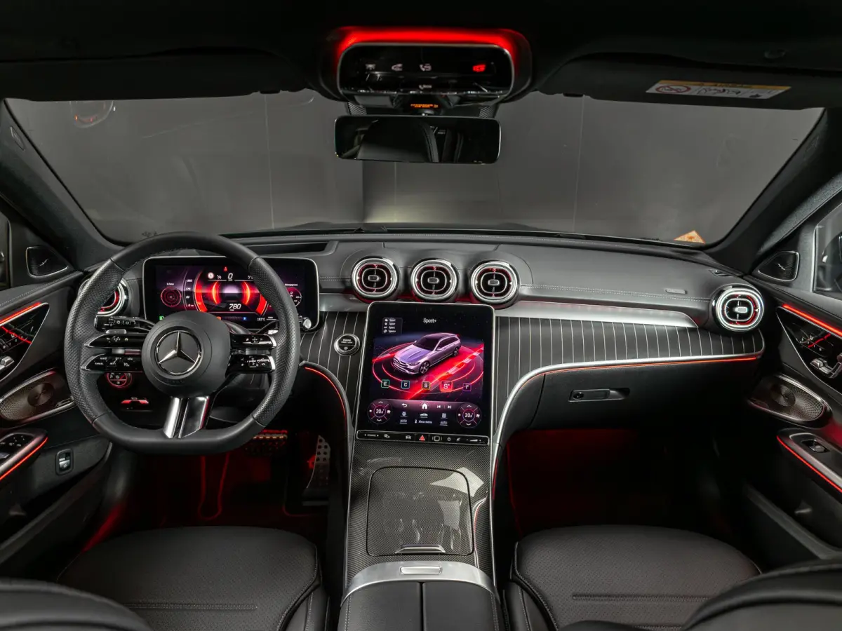 180 AMG Line Premium PLUS | Panorama dak | Trekhaak