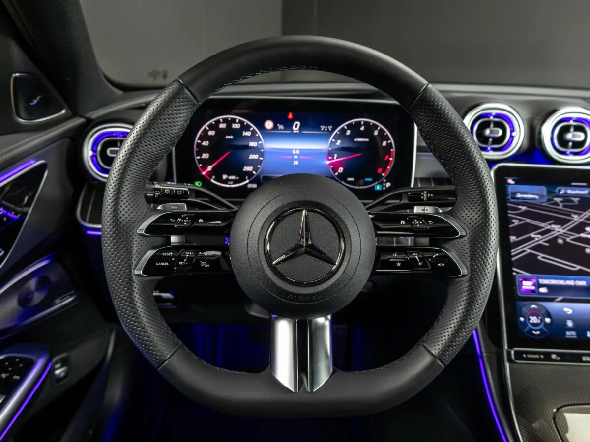 180 AMG Line Premium PLUS | Panorama dak | Trekhaak