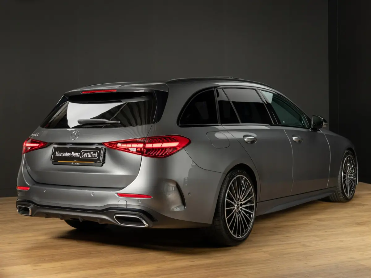 180 AMG Line Premium PLUS | Panorama dak | Trekhaak