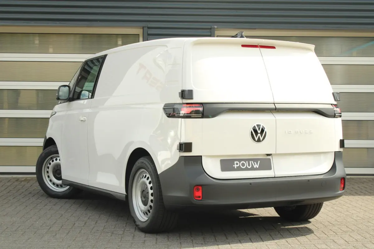 190pk Economy Limited Edition 59 kWh | Stoelverwarming | Achteruitrijcamera