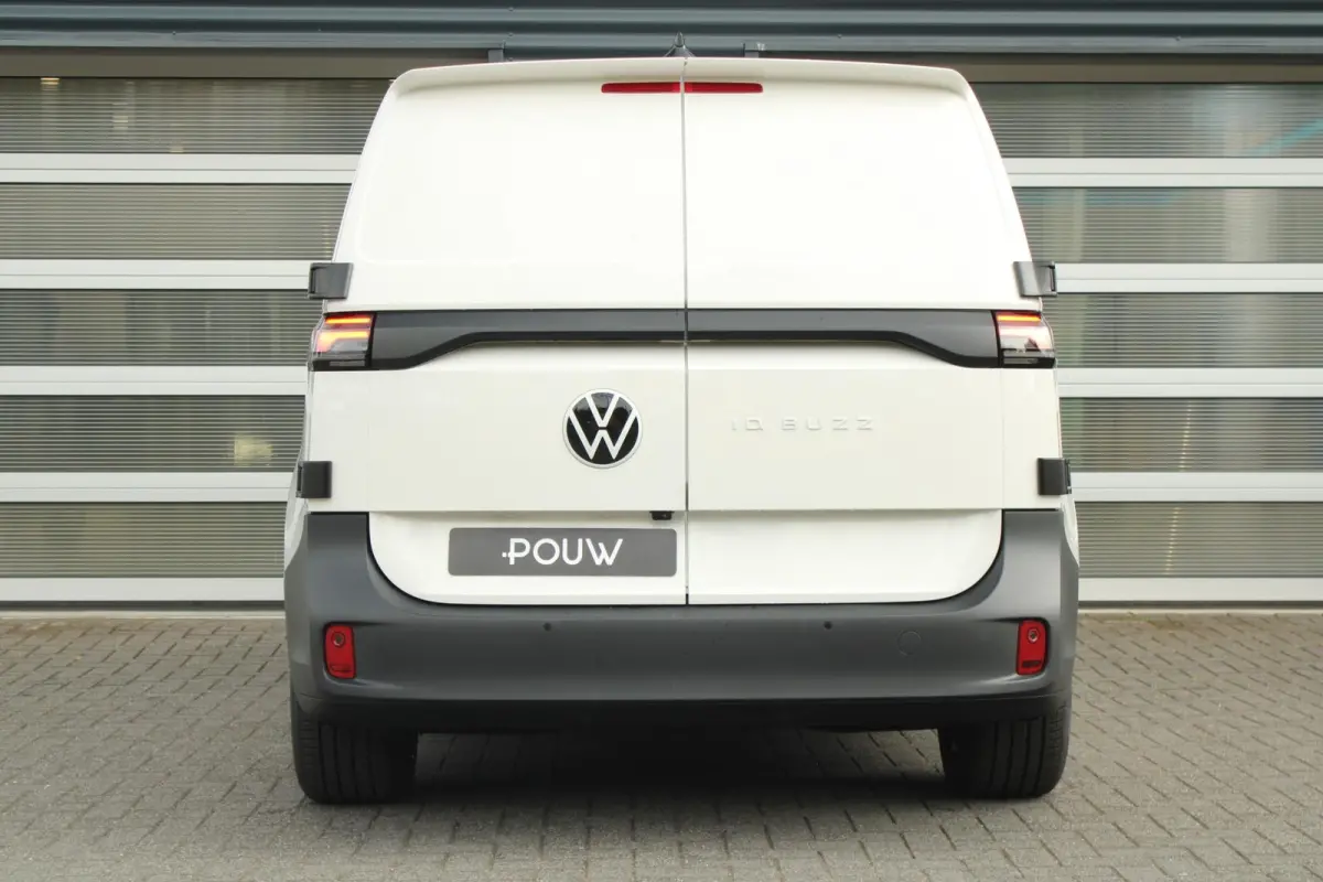 190pk Economy Limited Edition 59 kWh | Stoelverwarming | Achteruitrijcamera