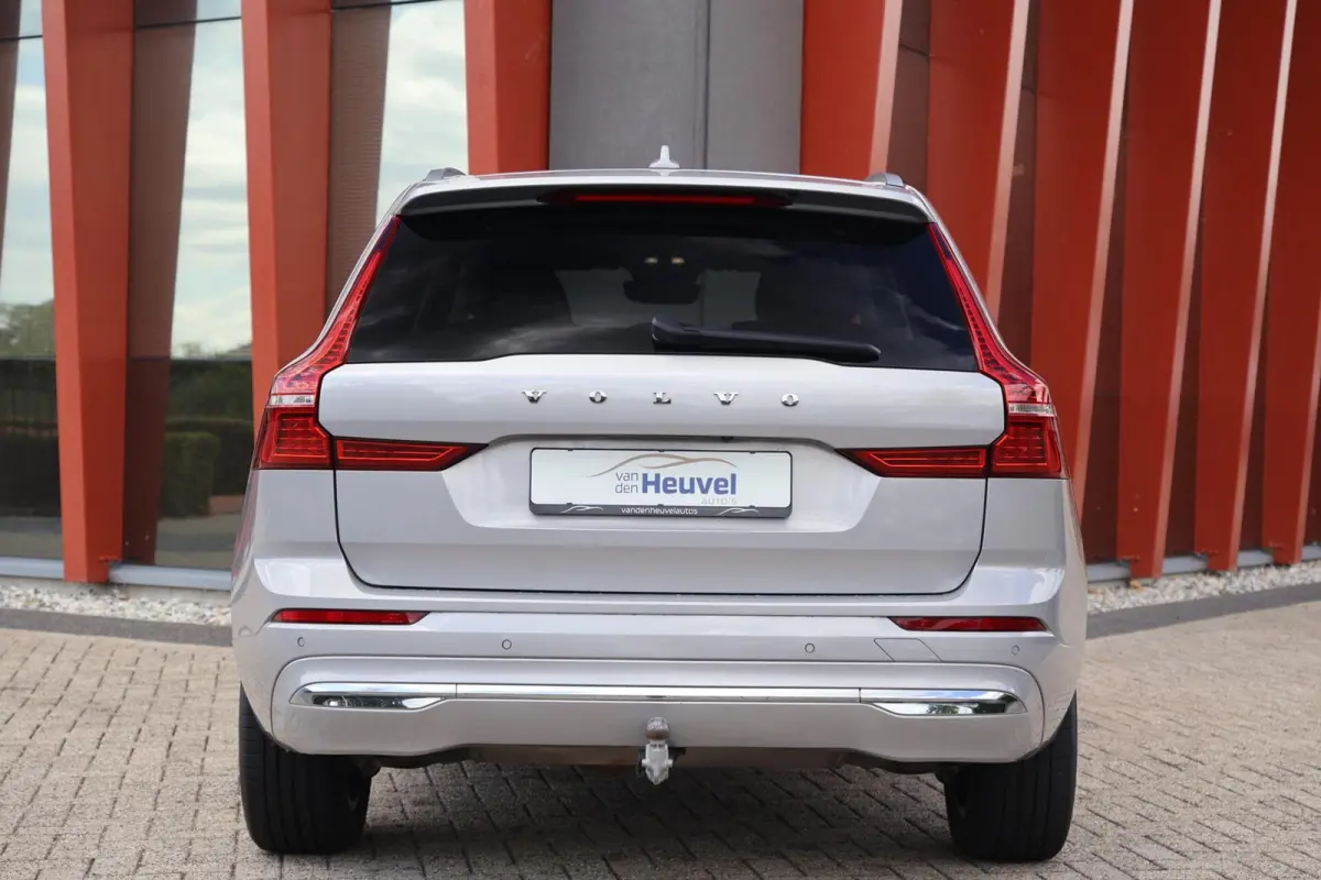 T6 Recharge AWD Inscription | Stoelverwarming | Trekhaak | Parkeercamera | Panoramadak | Long range | Pilot Assist | Leder | Keyless
