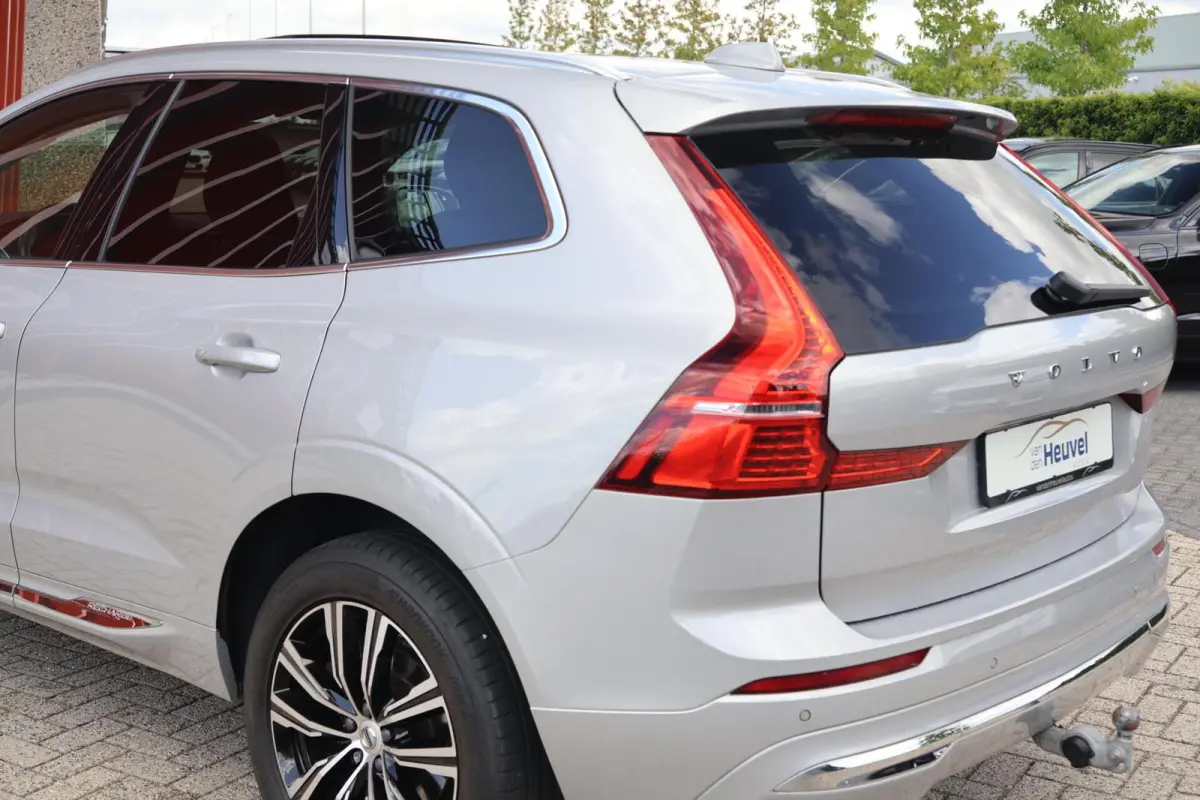 T6 Recharge AWD Inscription | Stoelverwarming | Trekhaak | Parkeercamera | Panoramadak | Long range | Pilot Assist | Leder | Keyless