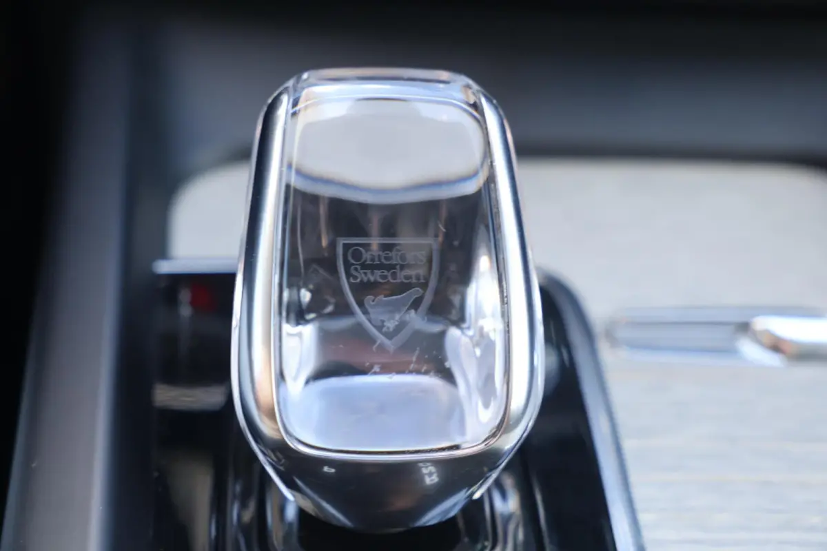 T6 Recharge AWD Inscription | Stoelverwarming | Trekhaak | Parkeercamera | Panoramadak | Long range | Pilot Assist | Leder | Keyless