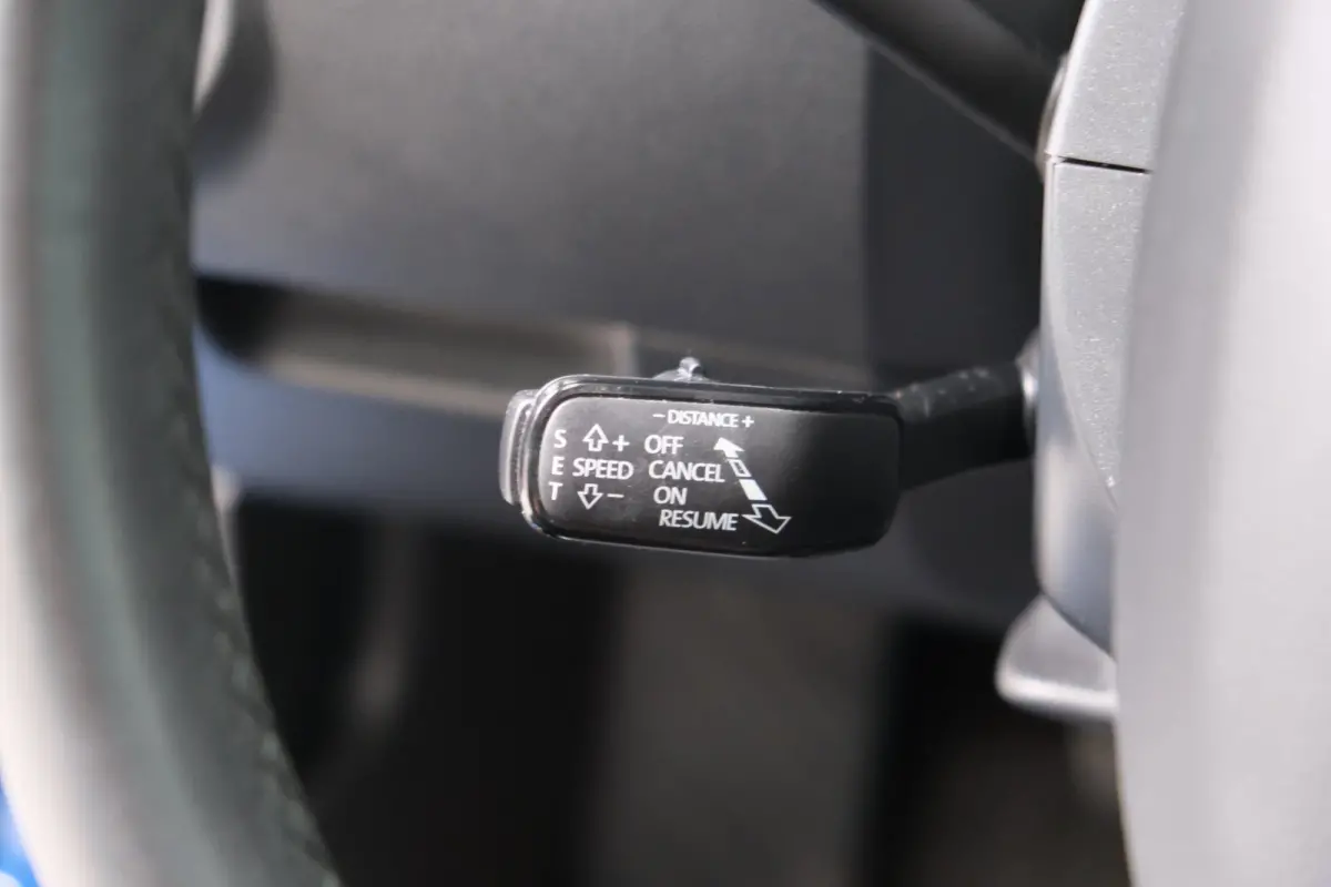 1.0 TSI Greentech Business Edition Plus - N.A.P. Airco, Cruise, Navi, PDC.
