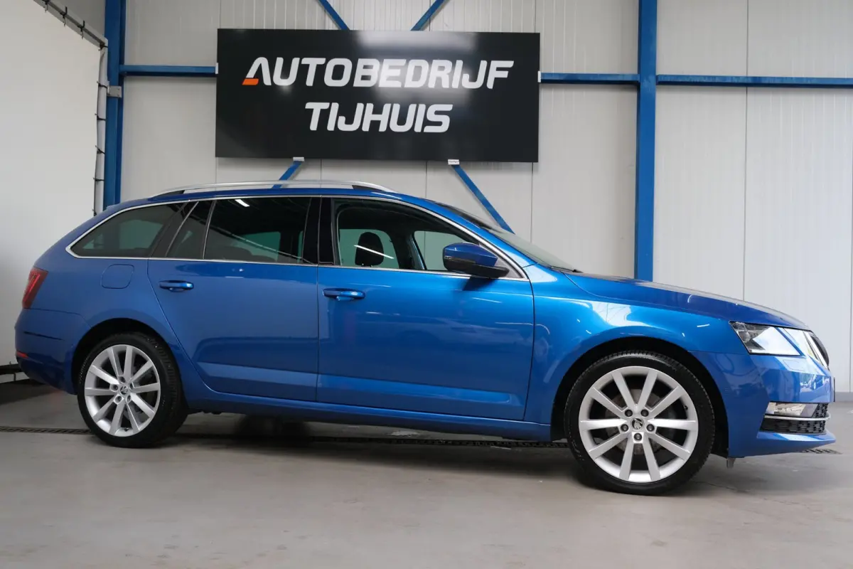 1.0 TSI Greentech Business Edition Plus - N.A.P. Airco, Cruise, Navi, PDC.
