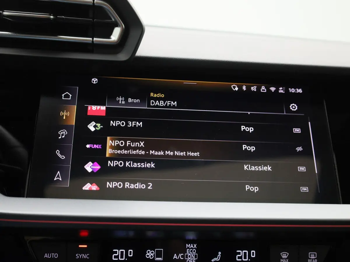 40 TFSI e S edition 204 PK l Demo l Adaptive cruise control l Panoramadak l Achteruitrijcamera l Navigatie l Stoelverwarming l Apple Carplay / Android Auto l Audi virtual cockpit plus l Opti