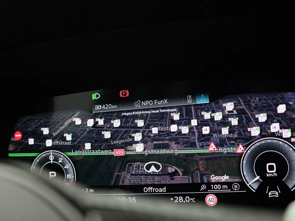 40 TFSI e S edition 204 PK l Demo l Adaptive cruise control l Panoramadak l Achteruitrijcamera l Navigatie l Stoelverwarming l Apple Carplay / Android Auto l Audi virtual cockpit plus l Opti