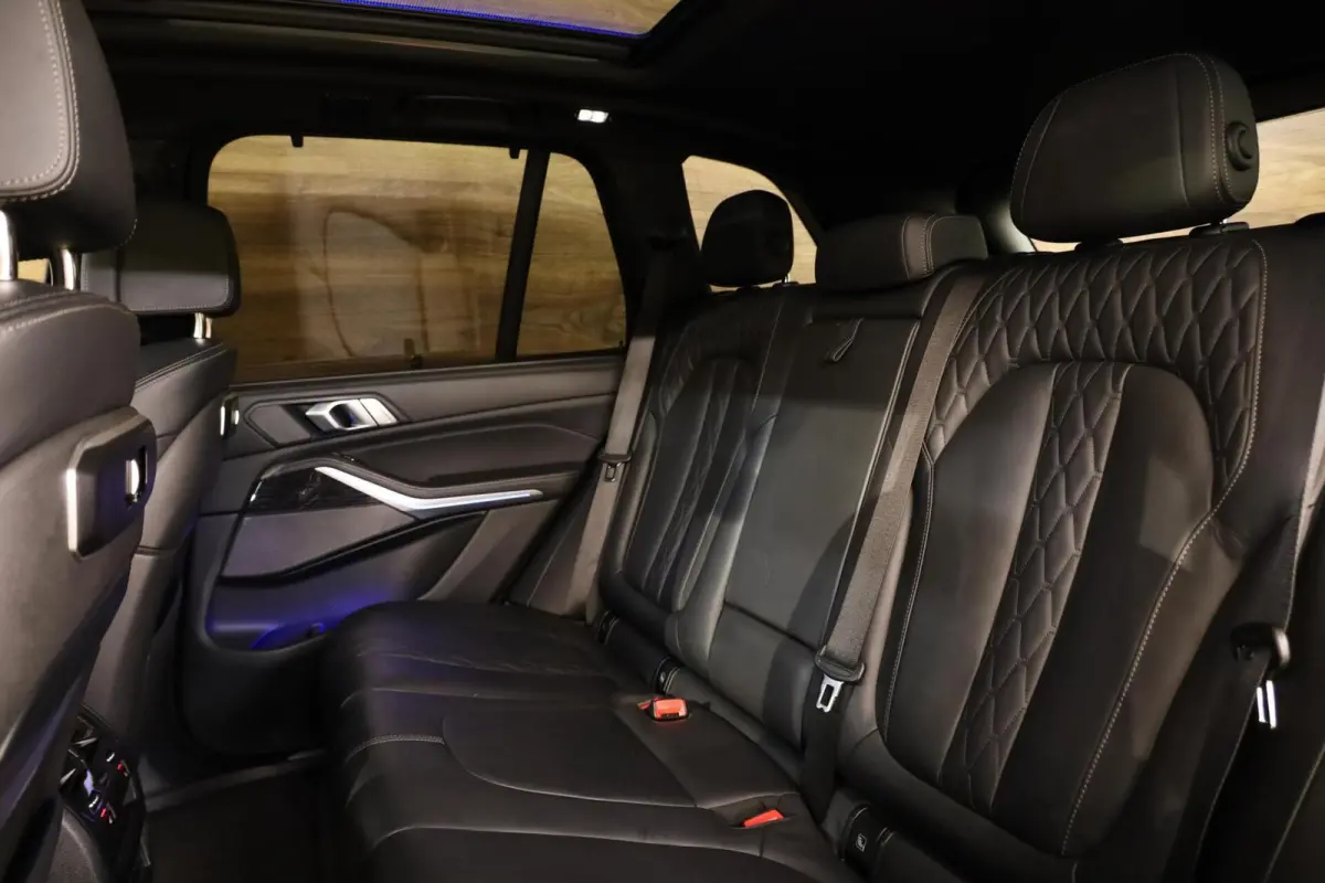 xDrive50e M-Sport|Aero|Skylounge|Pano|HUD|H&K|360|