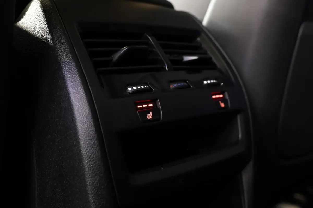xDrive50e M-Sport|Aero|Skylounge|Pano|HUD|H&K|360|