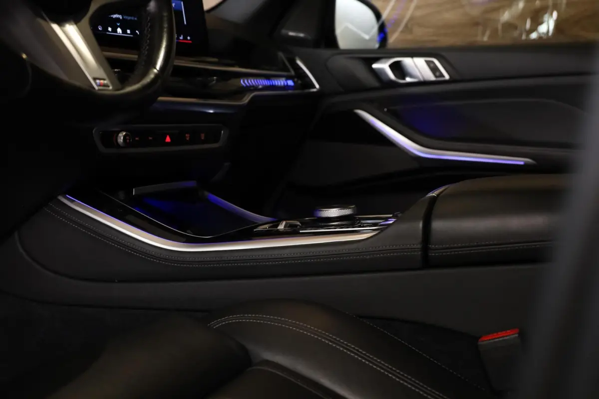 xDrive50e M-Sport|Aero|Skylounge|Pano|HUD|H&K|360|
