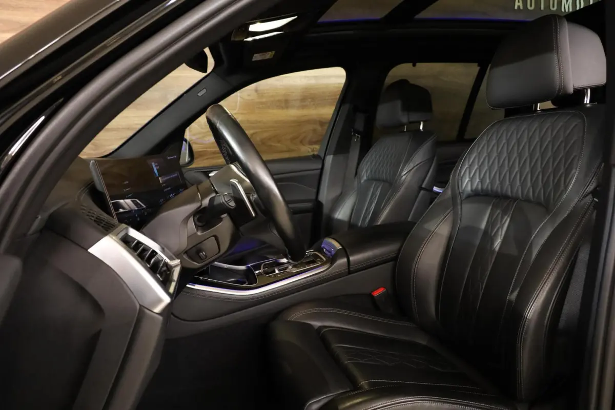 xDrive50e M-Sport|Aero|Skylounge|Pano|HUD|H&K|360|