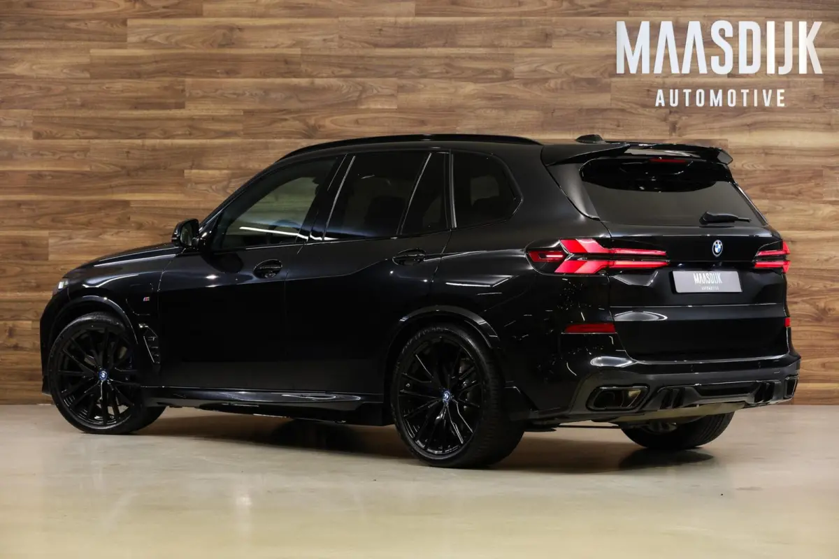 xDrive50e M-Sport|Aero|Skylounge|Pano|HUD|H&K|360|