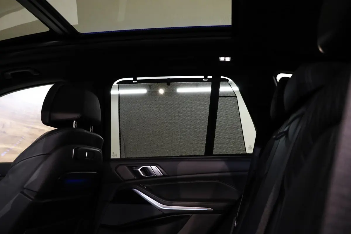 xDrive50e M-Sport|Individual|Skylounge|HUD|360|H&K|Aero|