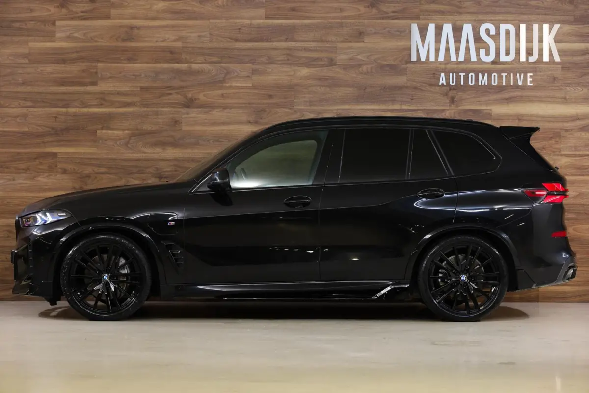 xDrive50e M-Sport|Individual|Skylounge|HUD|360|H&K|Aero|
