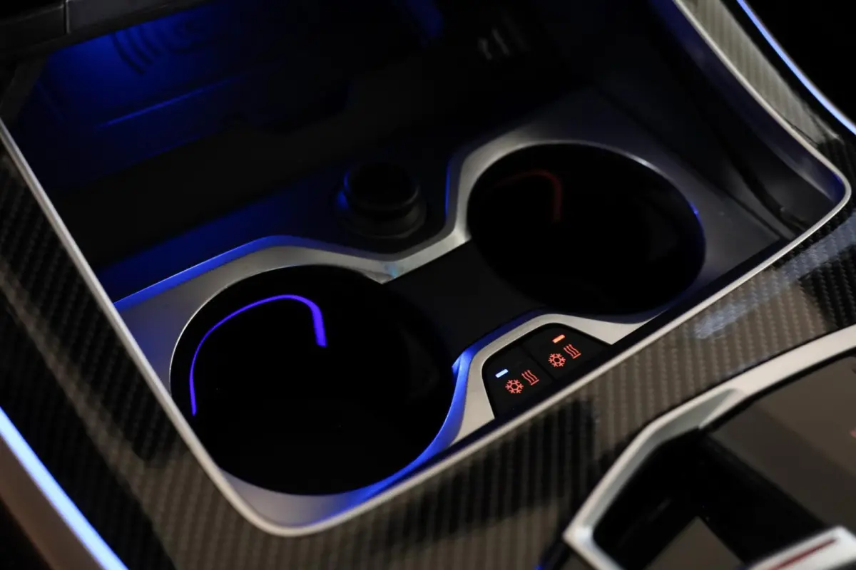 xDrive50e M-Sport|Individual|Skylounge|HUD|360|H&K|Aero|