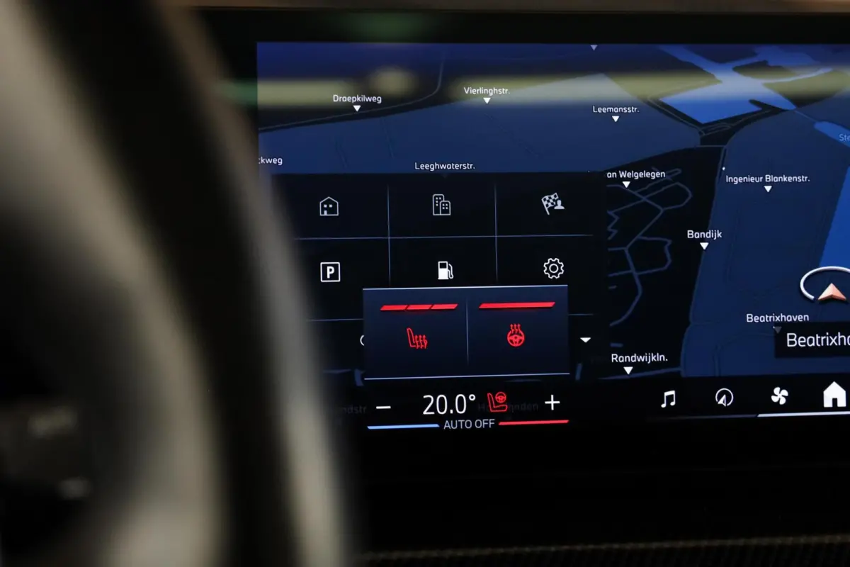 xDrive50e M-Sport|Individual|Skylounge|HUD|360|H&K|Aero|