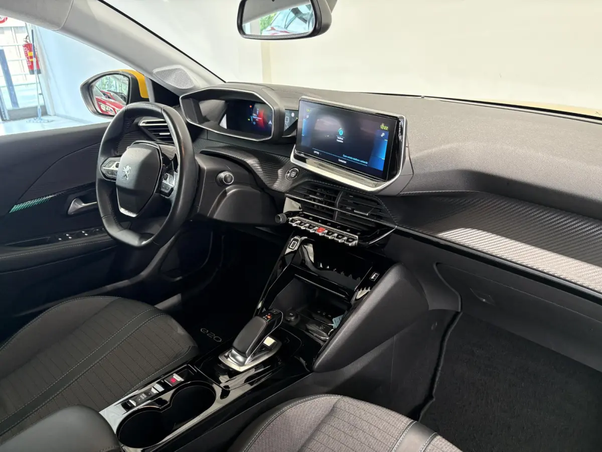 EV Allure Pack 50 kWh | Apple Carplay/Android Auto | Camera