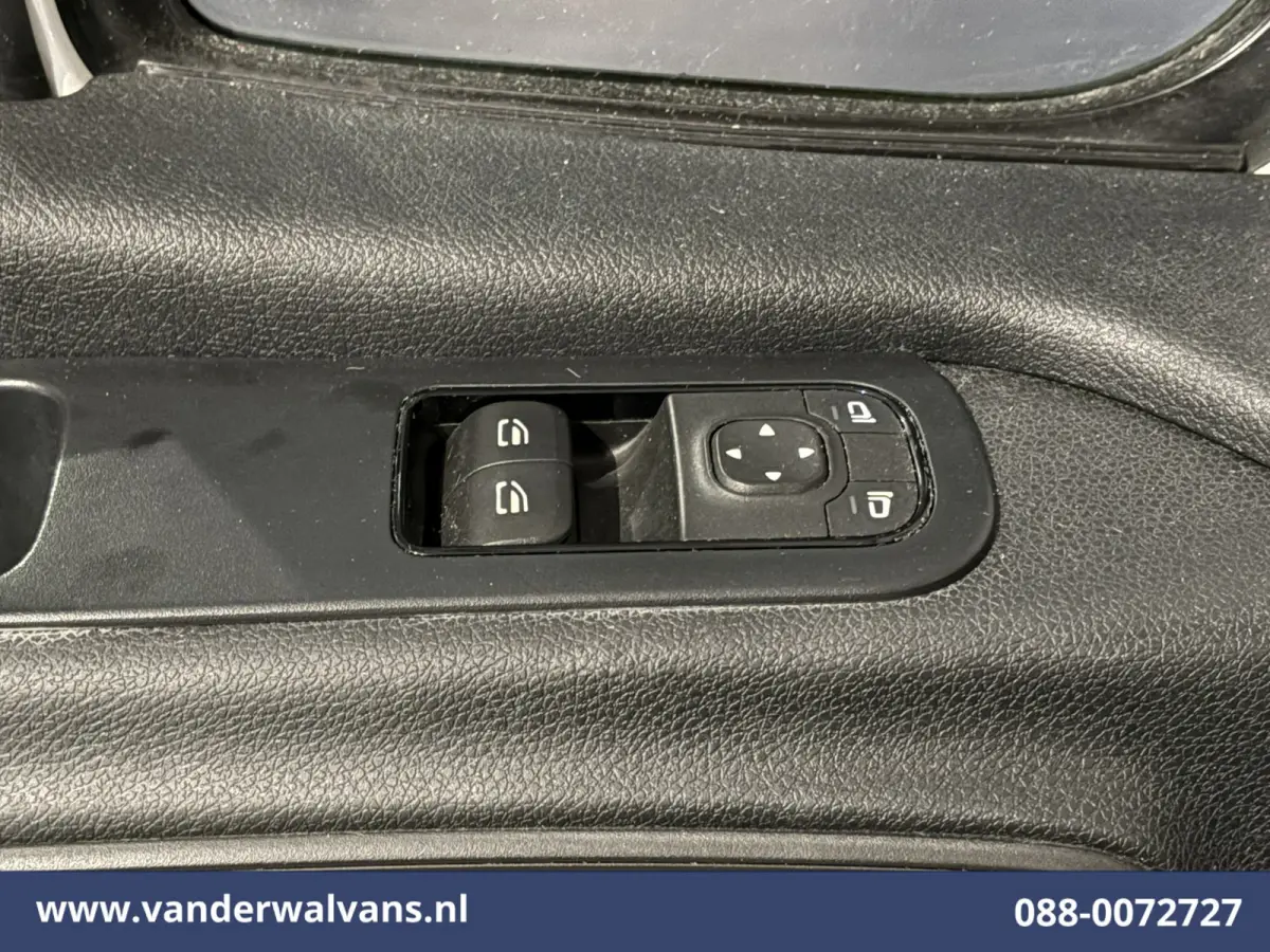 314 CDI 143pk Bakwagen 1017kg Laadvermogen Laadklep Zijdeur Euro6 Airco | Camera Apple Carplay, Android Auto