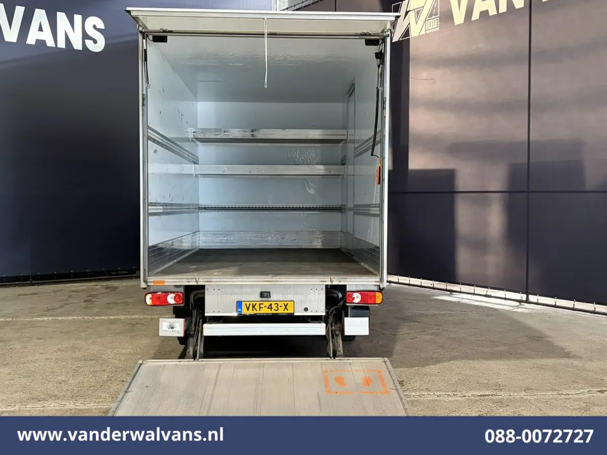 314 CDI 143pk Bakwagen 1017kg Laadvermogen Laadklep Zijdeur Euro6 Airco | Camera Apple Carplay, Android Auto