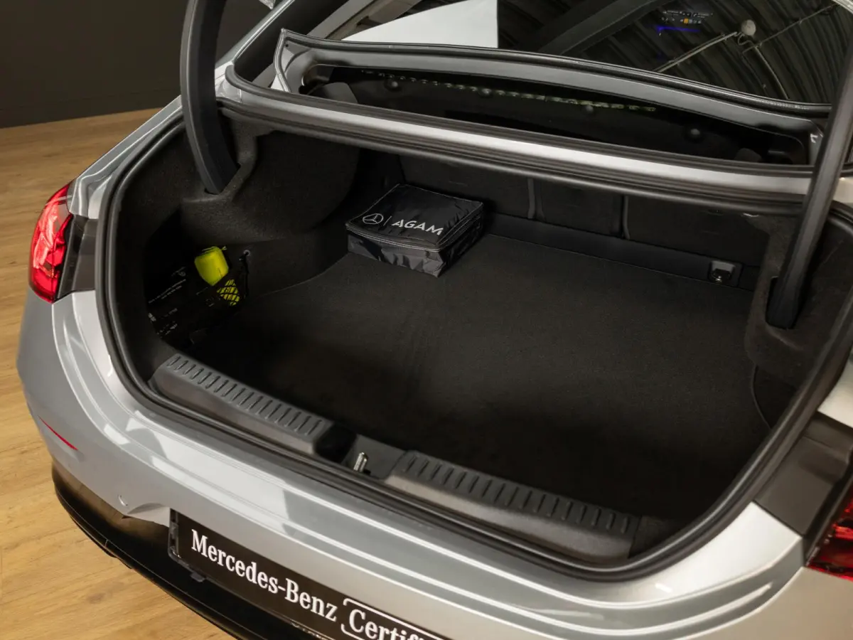 Limousine 180 Business Solution AMG Premium PLUS | Panorama dak