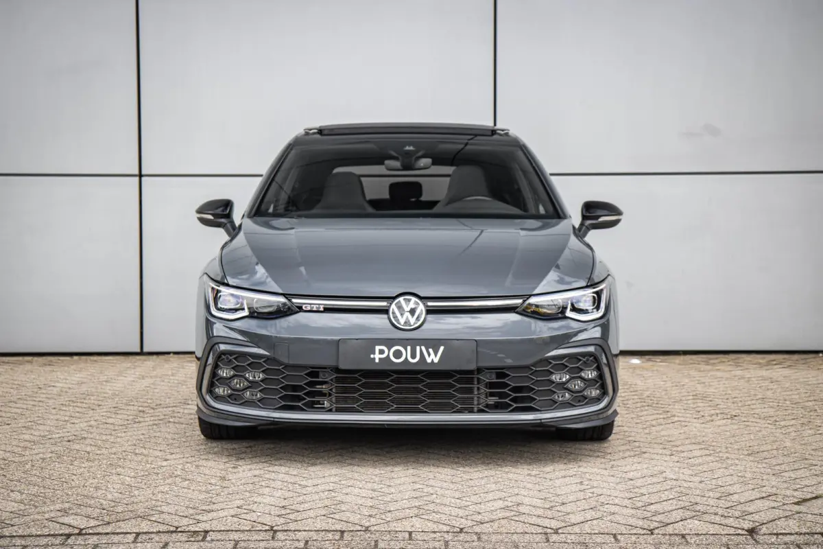 GTI 2.0 TSI 245pk DSG | Panoramadak | Adaptief Onderstel | Matrix LED | Stoelverwarming | Navigatie | 18'' LMV