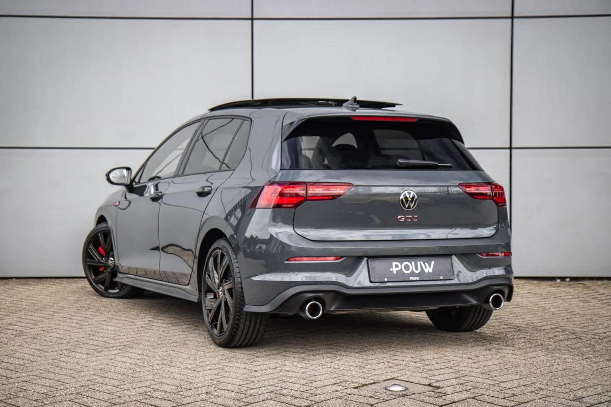 GTI 2.0 TSI 245pk DSG | Panoramadak | Adaptief Onderstel | Matrix LED | Stoelverwarming | Navigatie | 18'' LMV