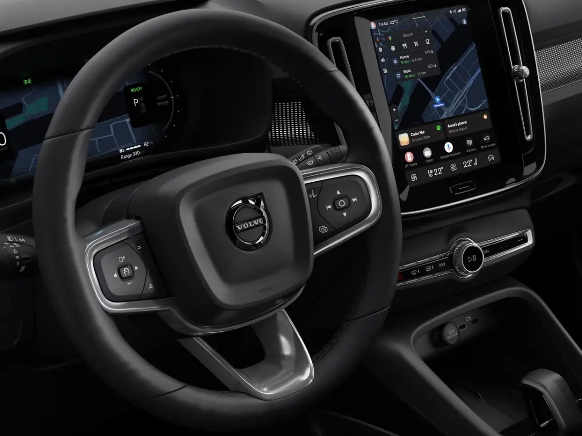 Single Motor Extended Range Ultra Europa 82 kWh | Achterbank verwarmd | All seasonbanden | Apple Carplay/Android Auto|telefoonintegratie premium