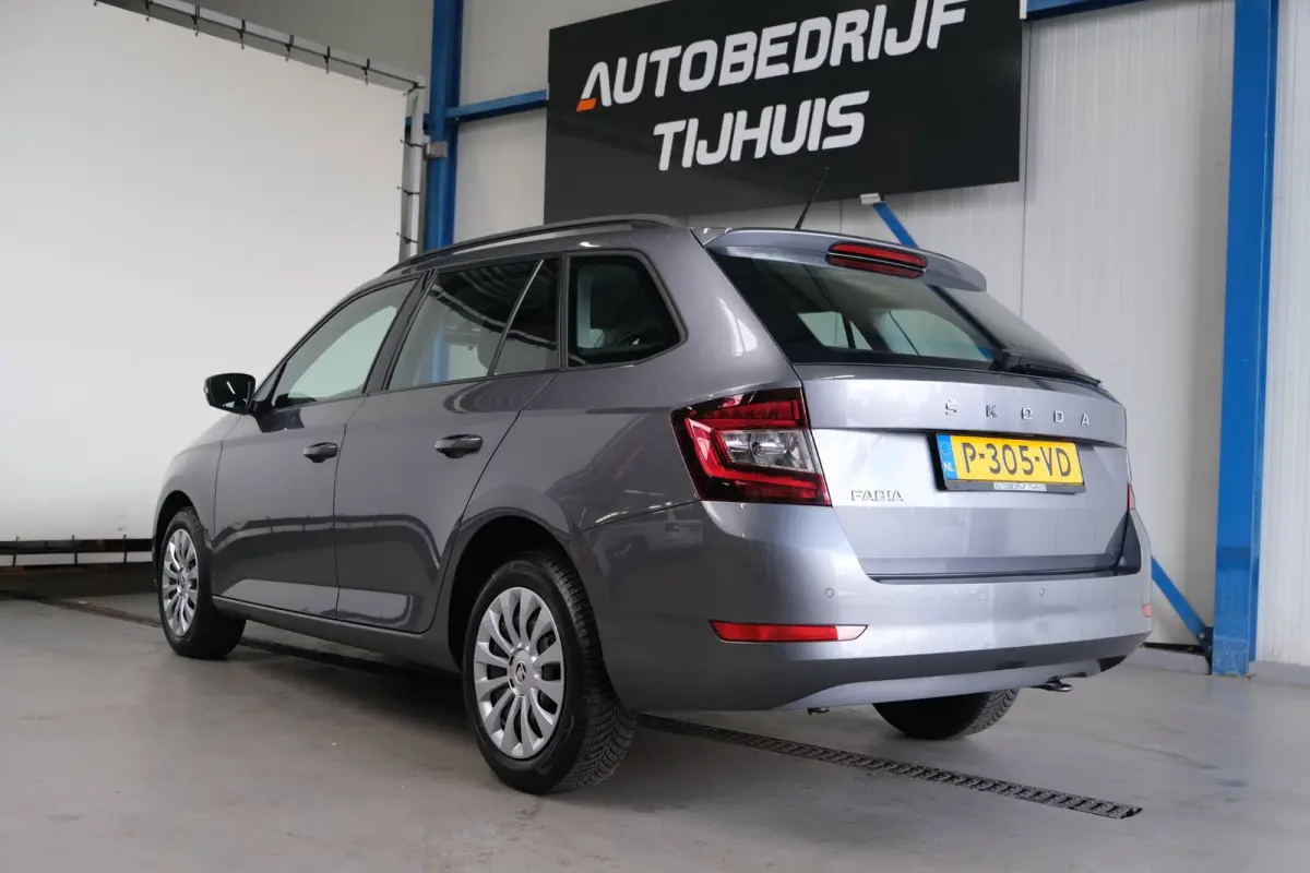1.0 TSI Ambition - N.A.P. Airco, Cruise, PDC.