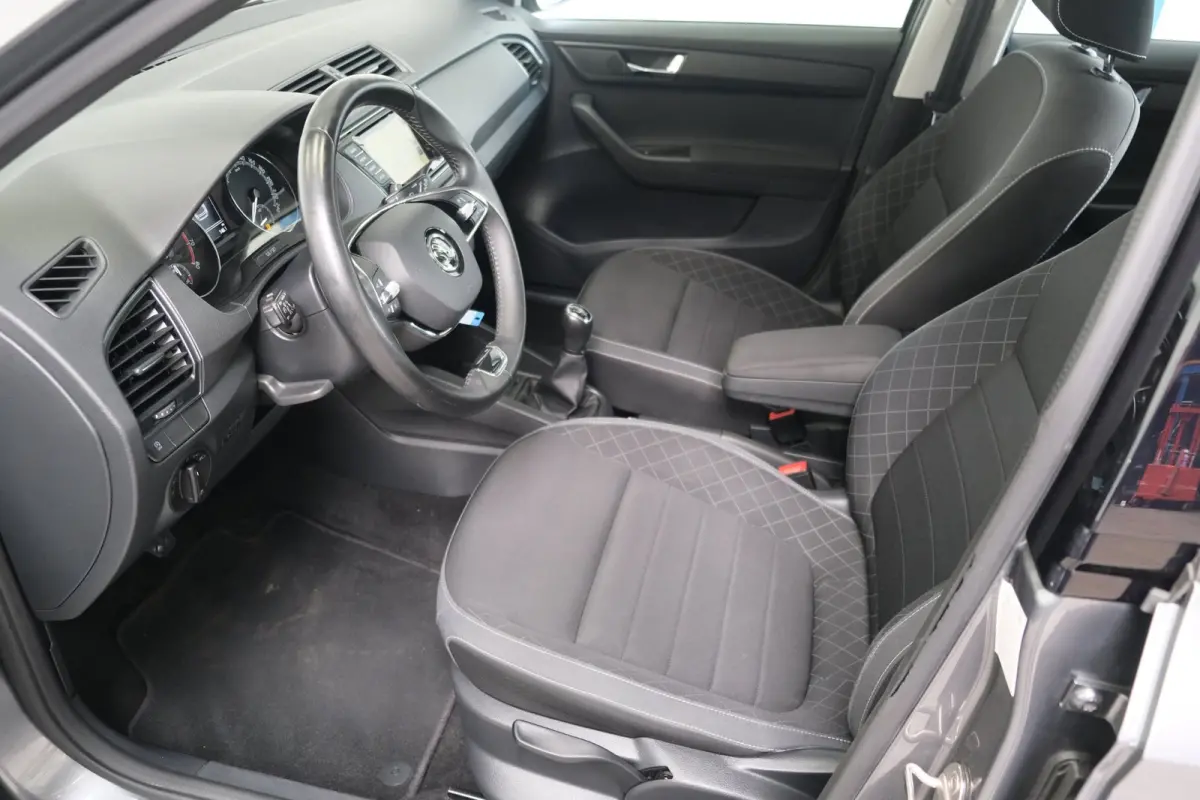 1.0 TSI Ambition - N.A.P. Airco, Cruise, PDC.