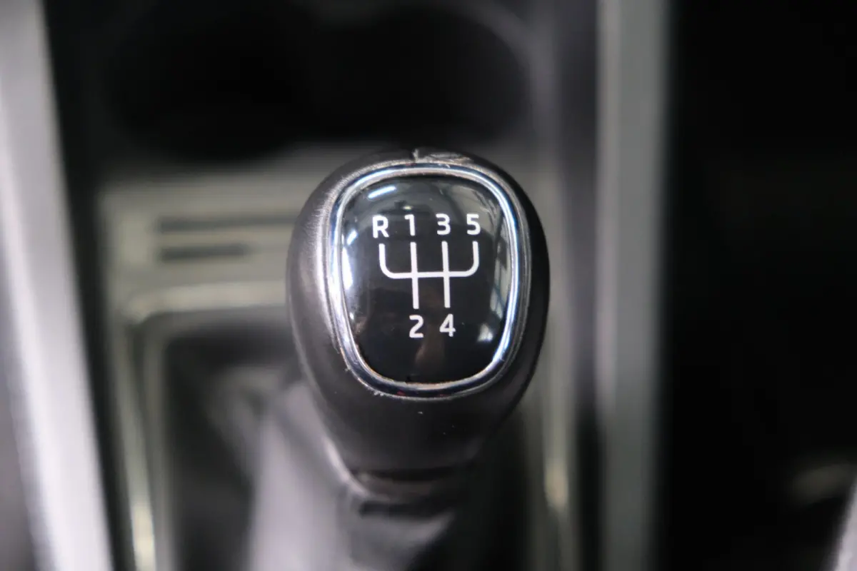 1.0 TSI Ambition - N.A.P. Airco, Cruise, PDC.