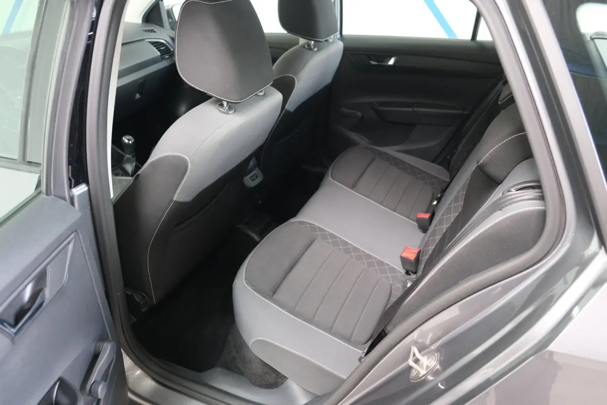 1.0 TSI Ambition - N.A.P. Airco, Cruise, PDC.