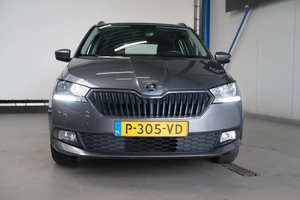 1.0 TSI Ambition - N.A.P. Airco, Cruise, PDC.