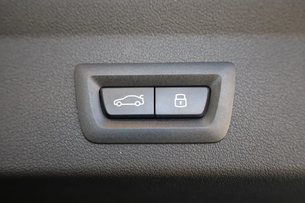 120 | M Sport Pro | Panoramadak | Harman/Kardon | Driving Assistant Plus | Comfort Access | Head-Up Display