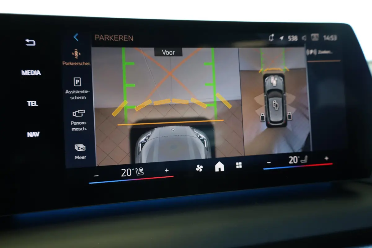 120 | M Sport Pro | Panoramadak | Harman/Kardon | Driving Assistant Plus | Comfort Access | Head-Up Display