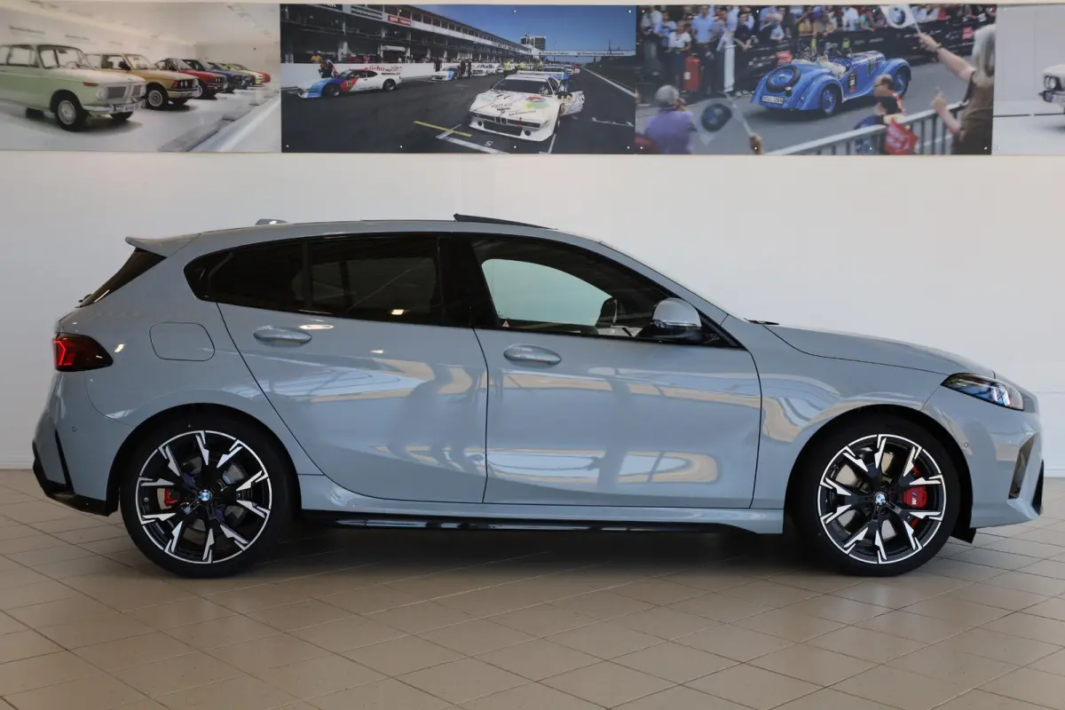 120 | M Sport Pro | Panoramadak | Harman/Kardon | Driving Assistant Plus | Comfort Access | Head-Up Display