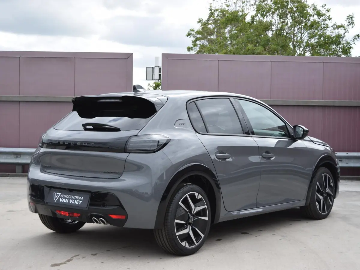 1.2 Hybrid 145 e-DCS6 GT l adaptief cruise control l navigatie l elektrisch verstelbare voorstoel(en) l 360 camera