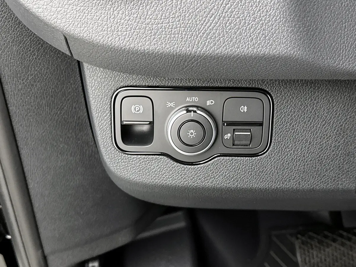 317 1.9 CDI L2 Select Navigatie Trekhaak 3500kg Betimmering Led Facelift BPM-vrij
