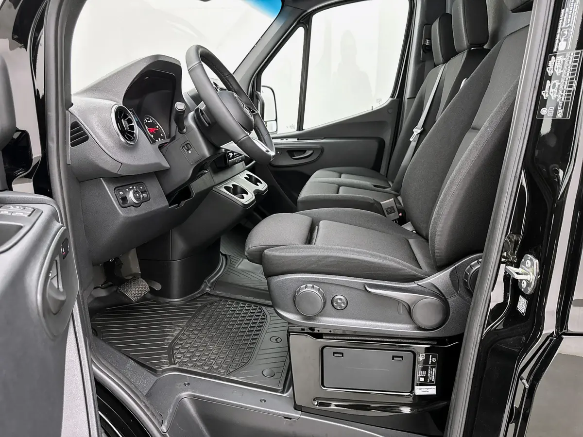 317 1.9 CDI L2 Select Navigatie Trekhaak 3500kg Betimmering Led Facelift BPM-vrij