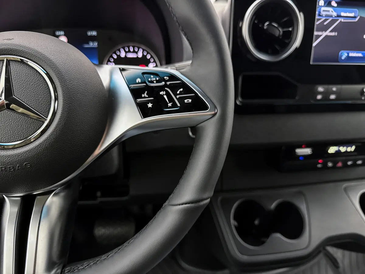 317 1.9 CDI L2 Select Navigatie Trekhaak 3500kg Betimmering Led Facelift BPM-vrij