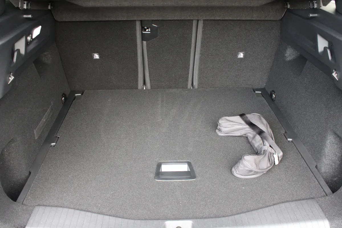 1.6 Turbo Plug-in-Hybrid GS Automaat | Camera | Navigatie | Focal | Carplay | Trekhaak | Stoelverwarming |
