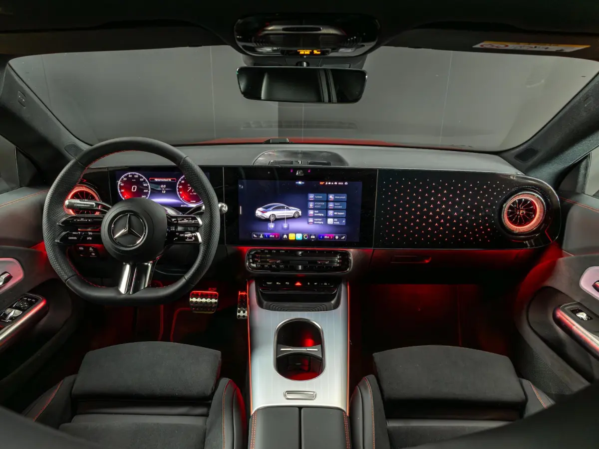 Limousine 250+ Launch Edition 85.5 kWh