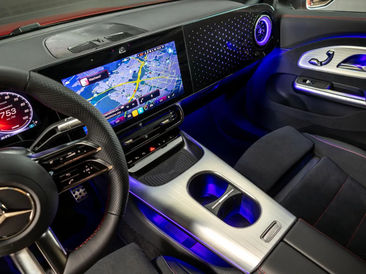 Limousine 250+ Launch Edition 85.5 kWh