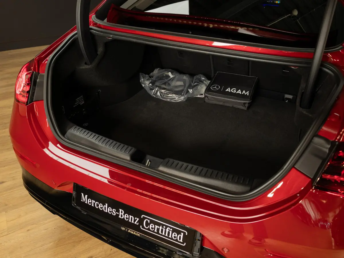 Limousine 250+ Launch Edition 85.5 kWh