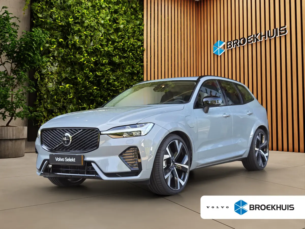 2.0 T6 Plug-in hybrid AWD Ultra Dark | Luchtvering | Trekhaak | Head-up | Pano | 360 Cam | Harman/Kardon